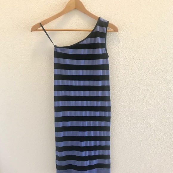 Bebe • Striped One shoulder BodyCon Dress - Picture 2 of 5